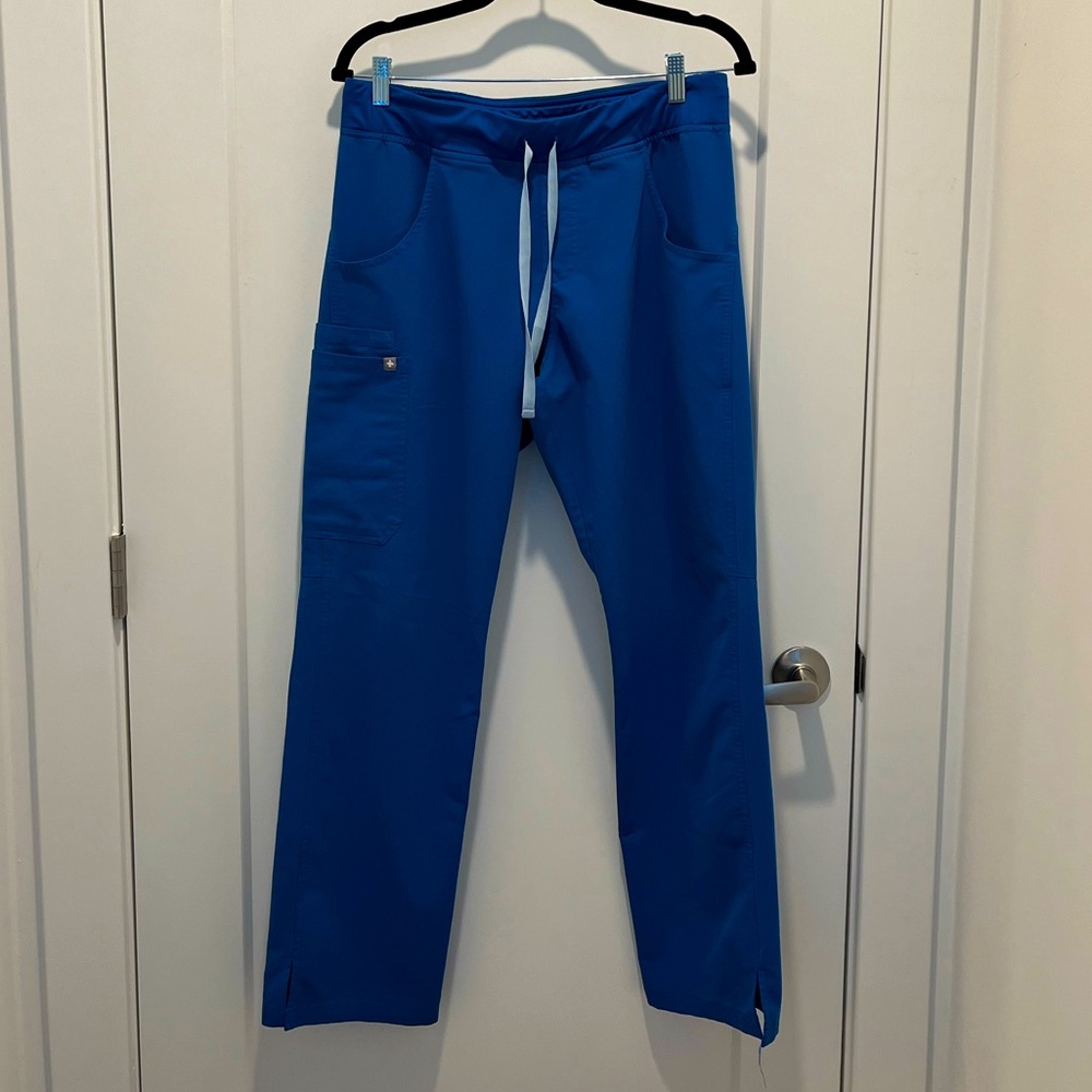 FIGS Kade Cargo Scrub Pants